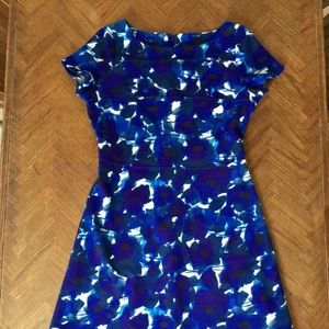 Ivanka Trump blue flower dress Size 8